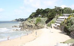 Appartement Vue Mer. A 40M De La Plage.